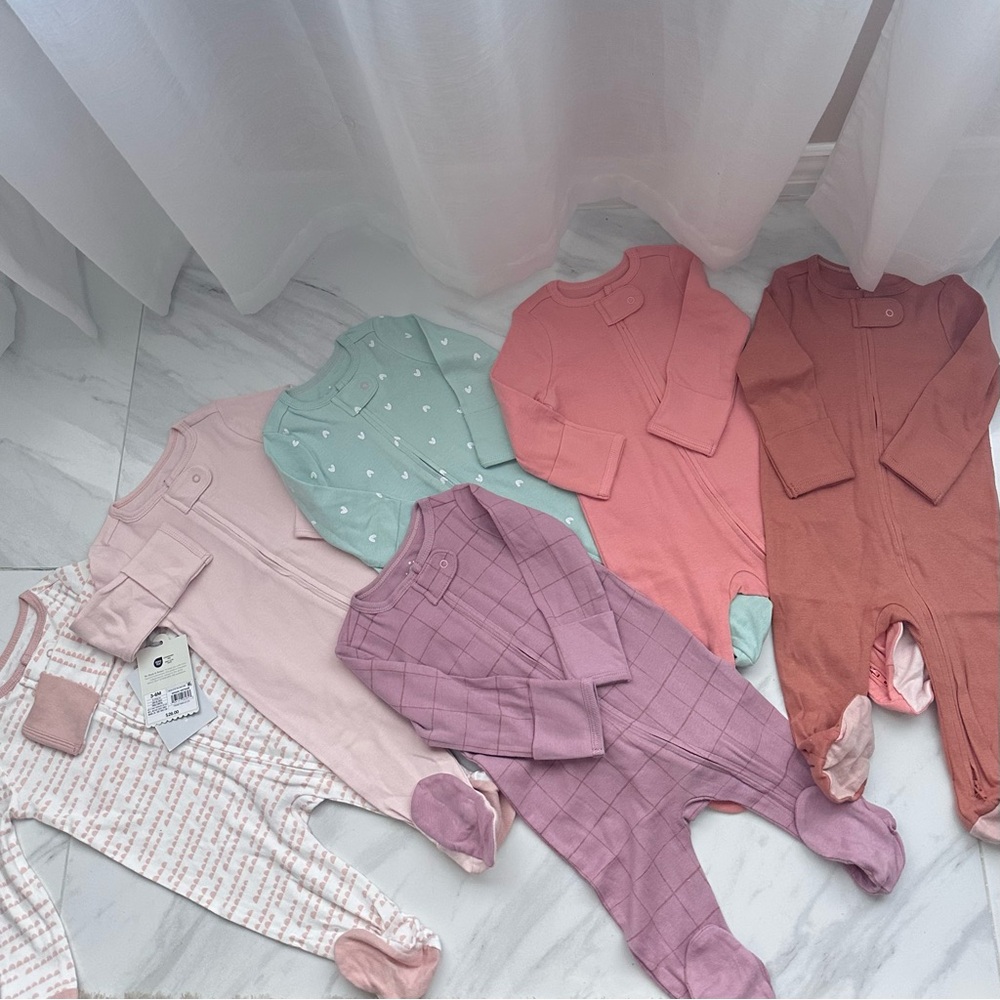 NWT Assorted Colorful Kids One Pieces - Picture 2 of 3